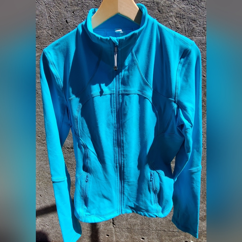 Lululemon Athletic Jacket, blue size 10